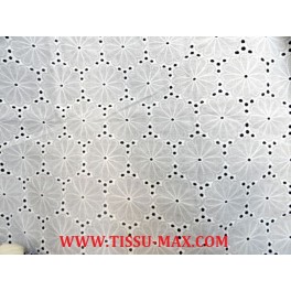 TISSU COTON BRODÉ BLANC A0144 TISSU COTON BRODÉ BLANC A0144