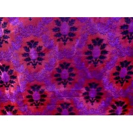 TISSU BROCART DE SOIE FOND PRUNE A0018 TISSU BROCART DE SOIE FOND PRUNE A0018