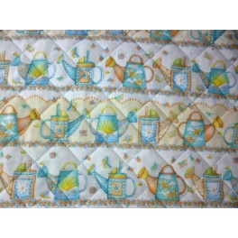 TISSU MATELASSE FOND BLANC A0023 TISSU MATELASSE FOND BLANC A0023